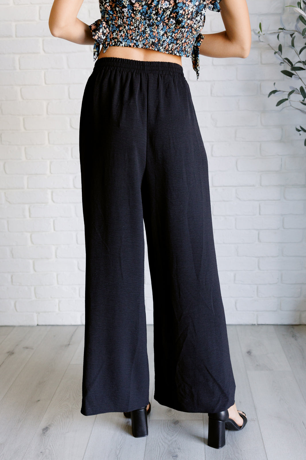 Pantalones anchos Send it On