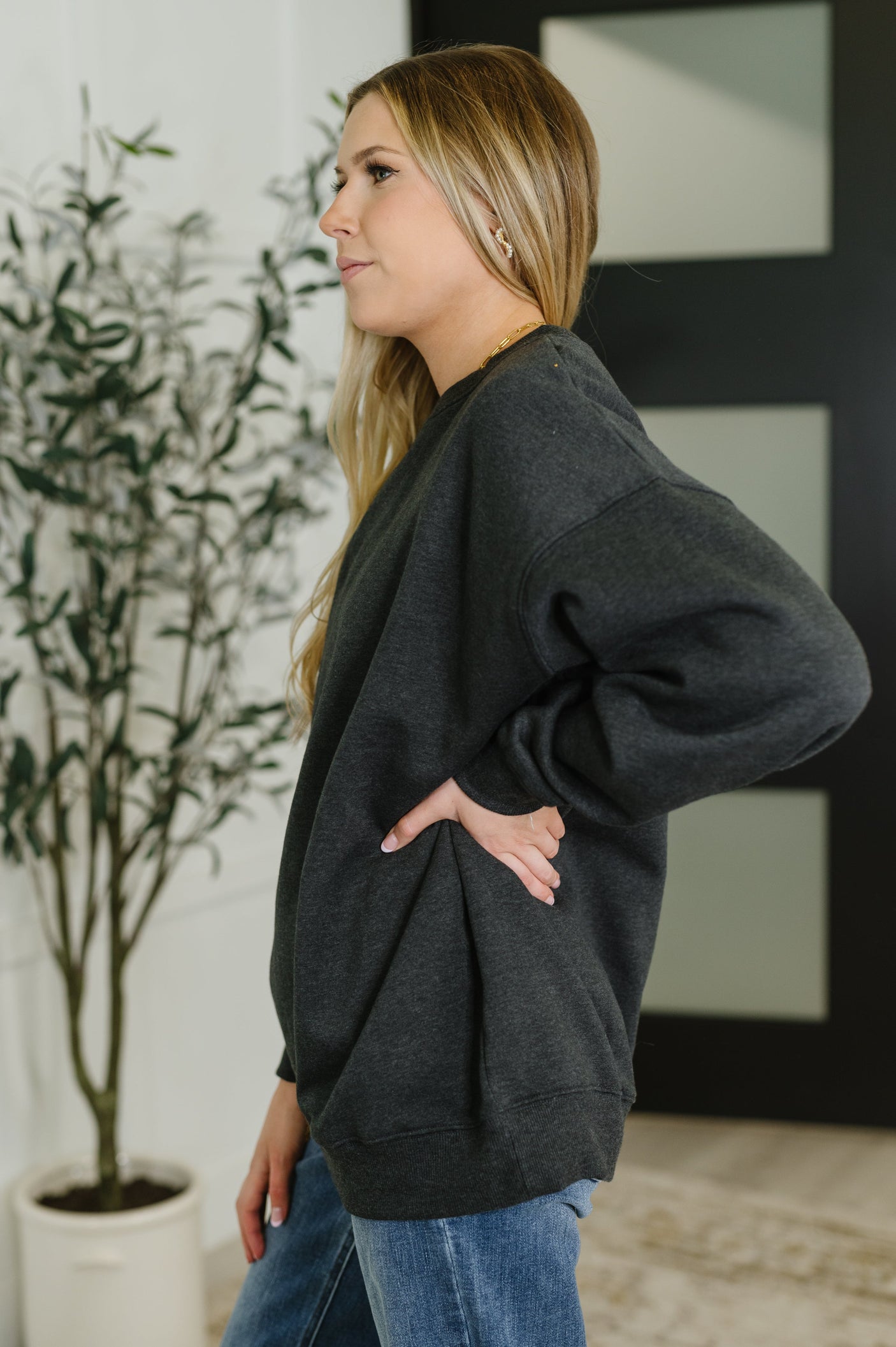 Sunday Snug Relaxed Pullover in Charcoal