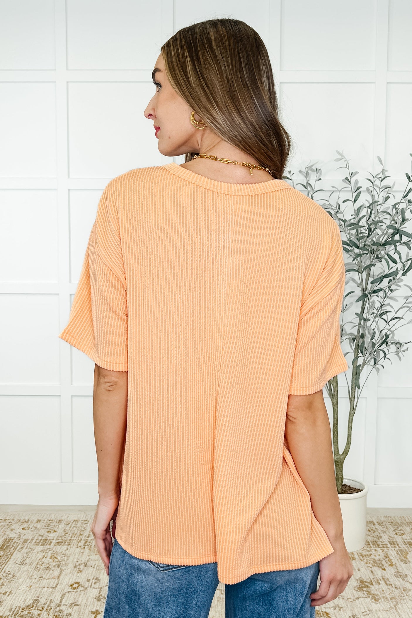 La camiseta ideal en Apricot Bliss