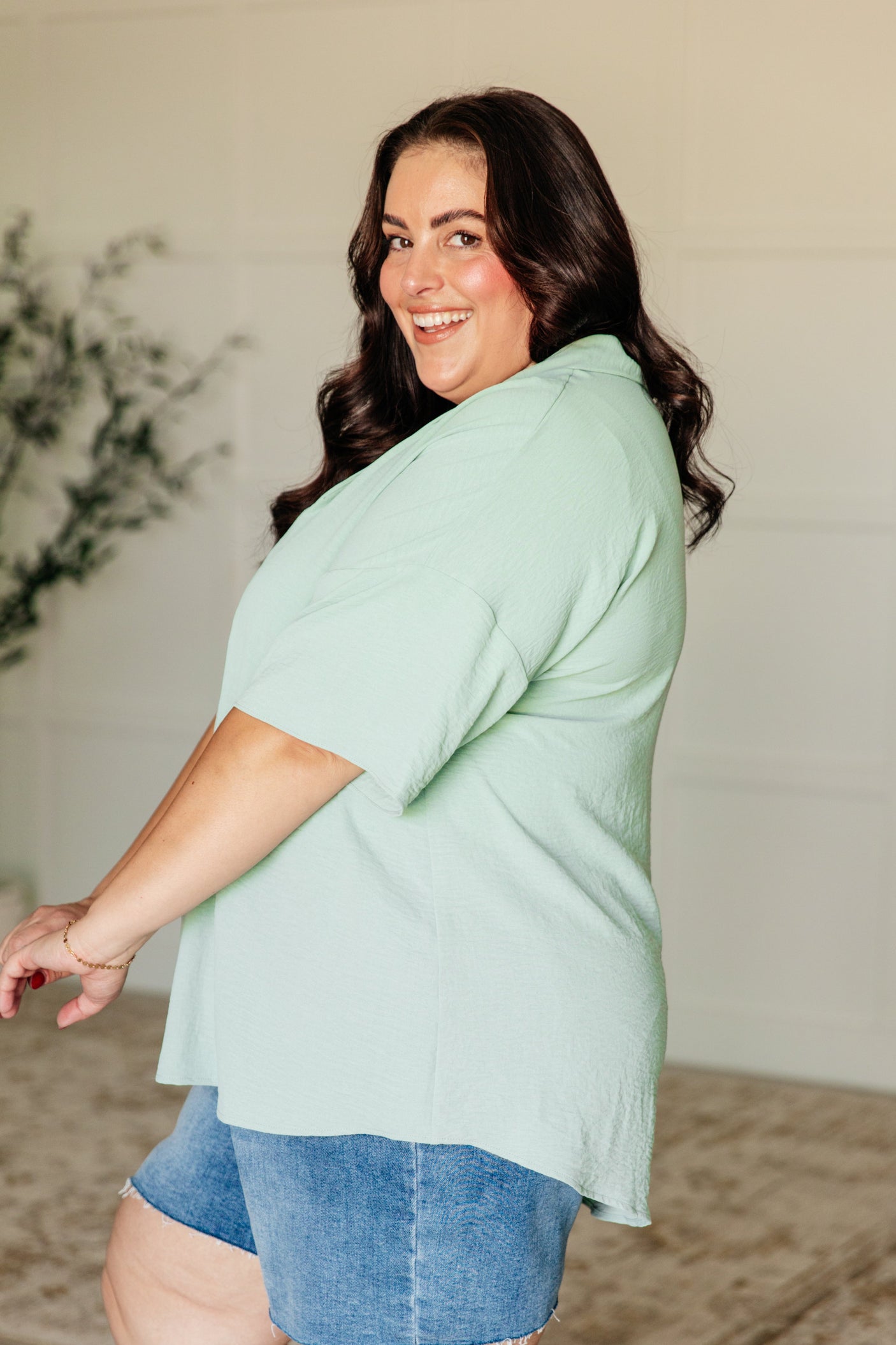 Las cosas están mejorando Top con cuello en V