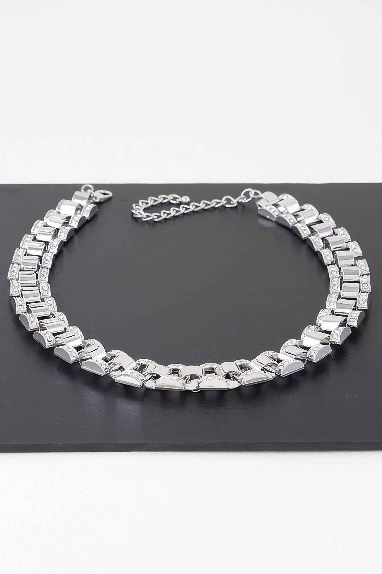 Jeweled Box Chain Necklacee