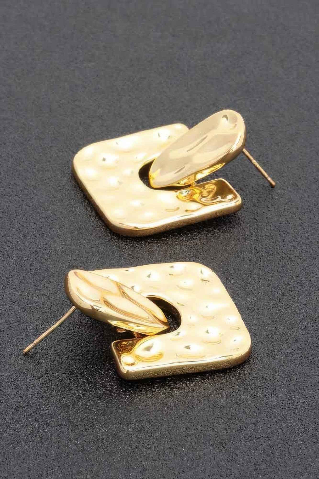 Metal Gold Dip Earring