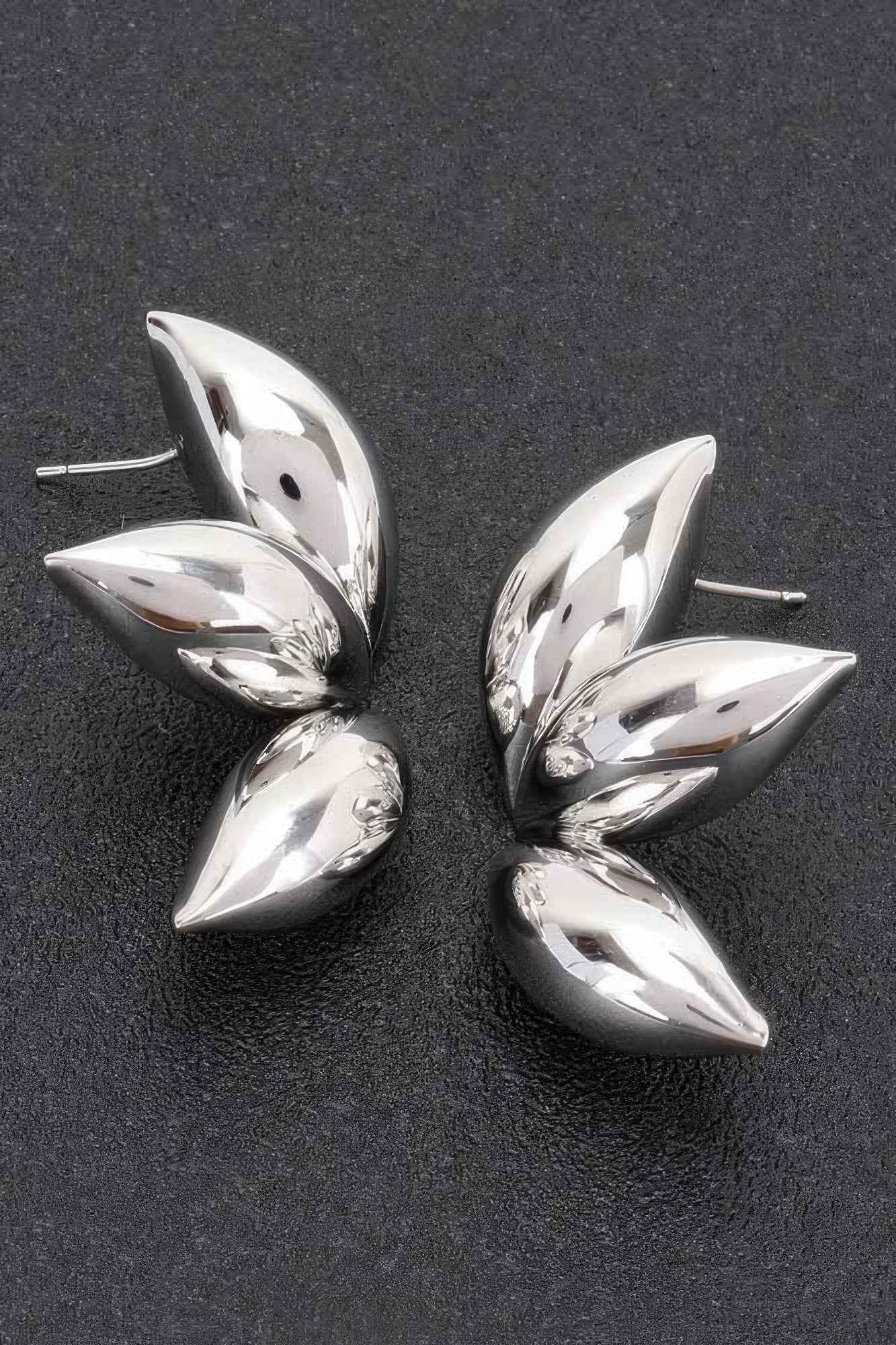 Metal Gold Dip Earring