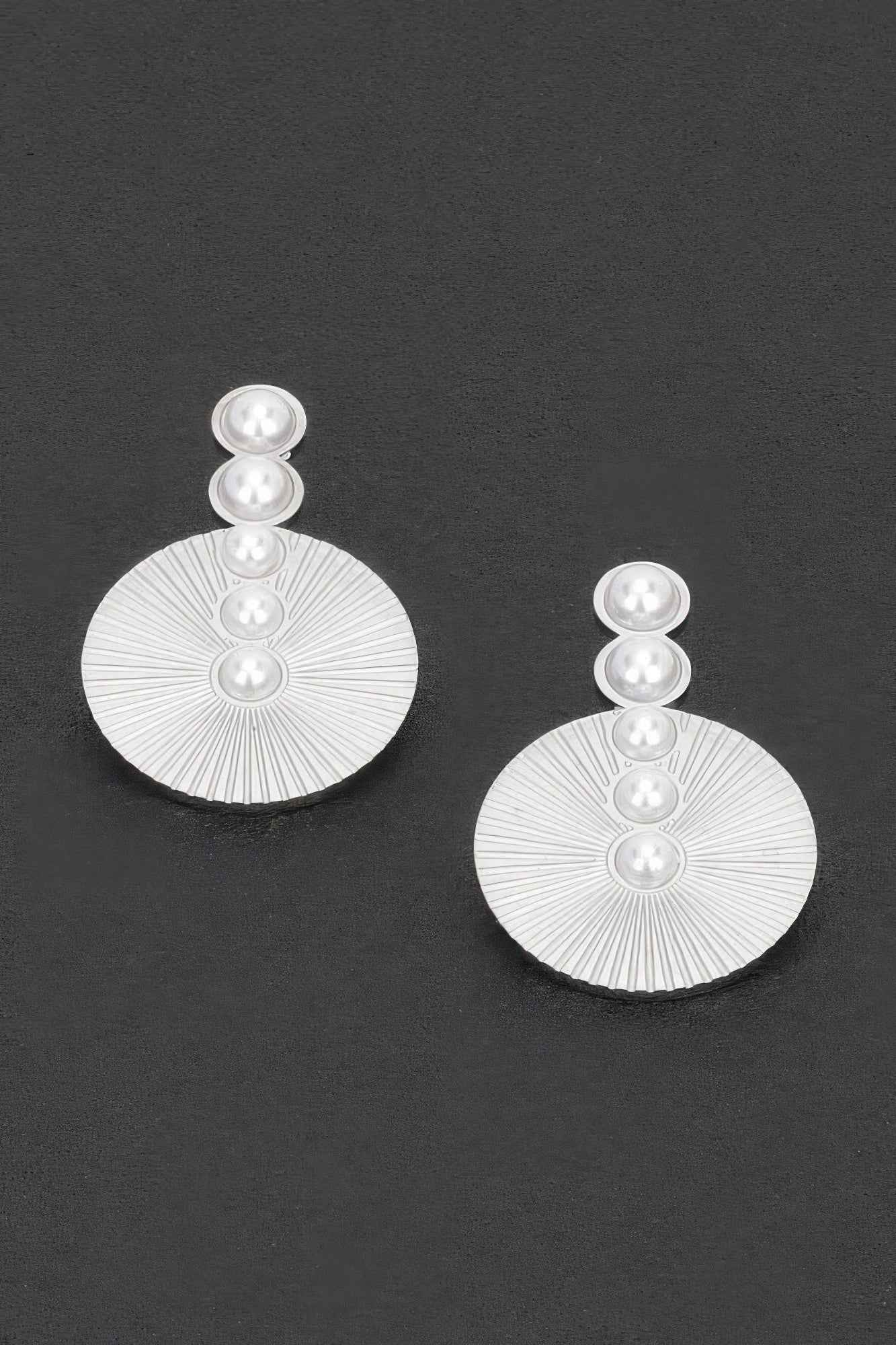 Faux Pearl Vintage Earring