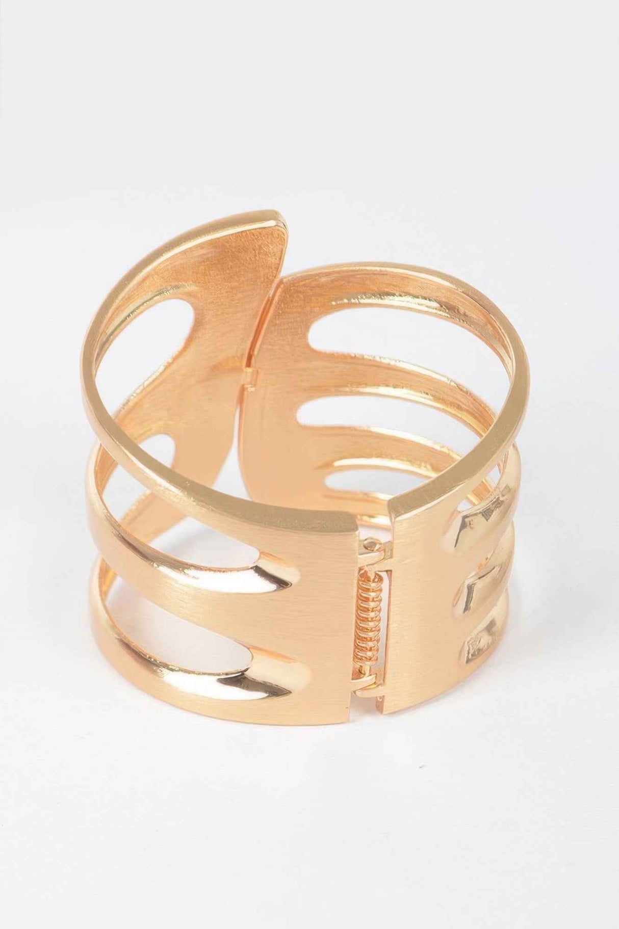 Metal Spring Hinge Cuff Bracelet