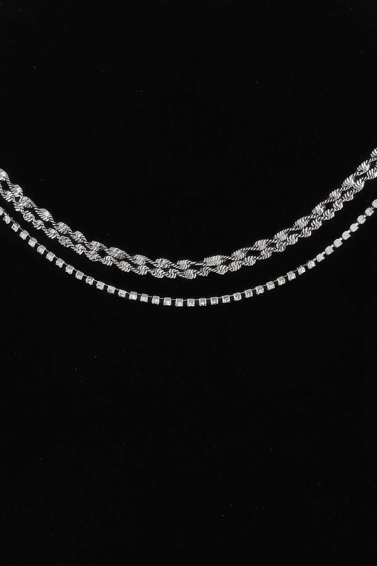 Rhinestone Twisted Chain Necklace