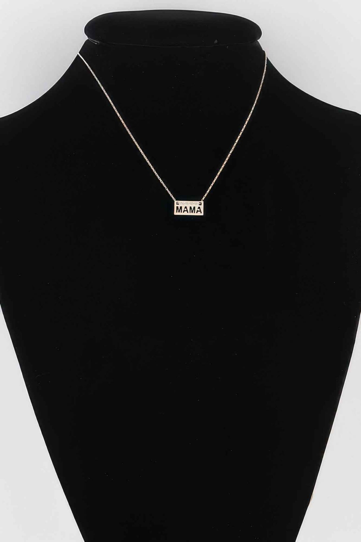 Mama Plate Necklace
