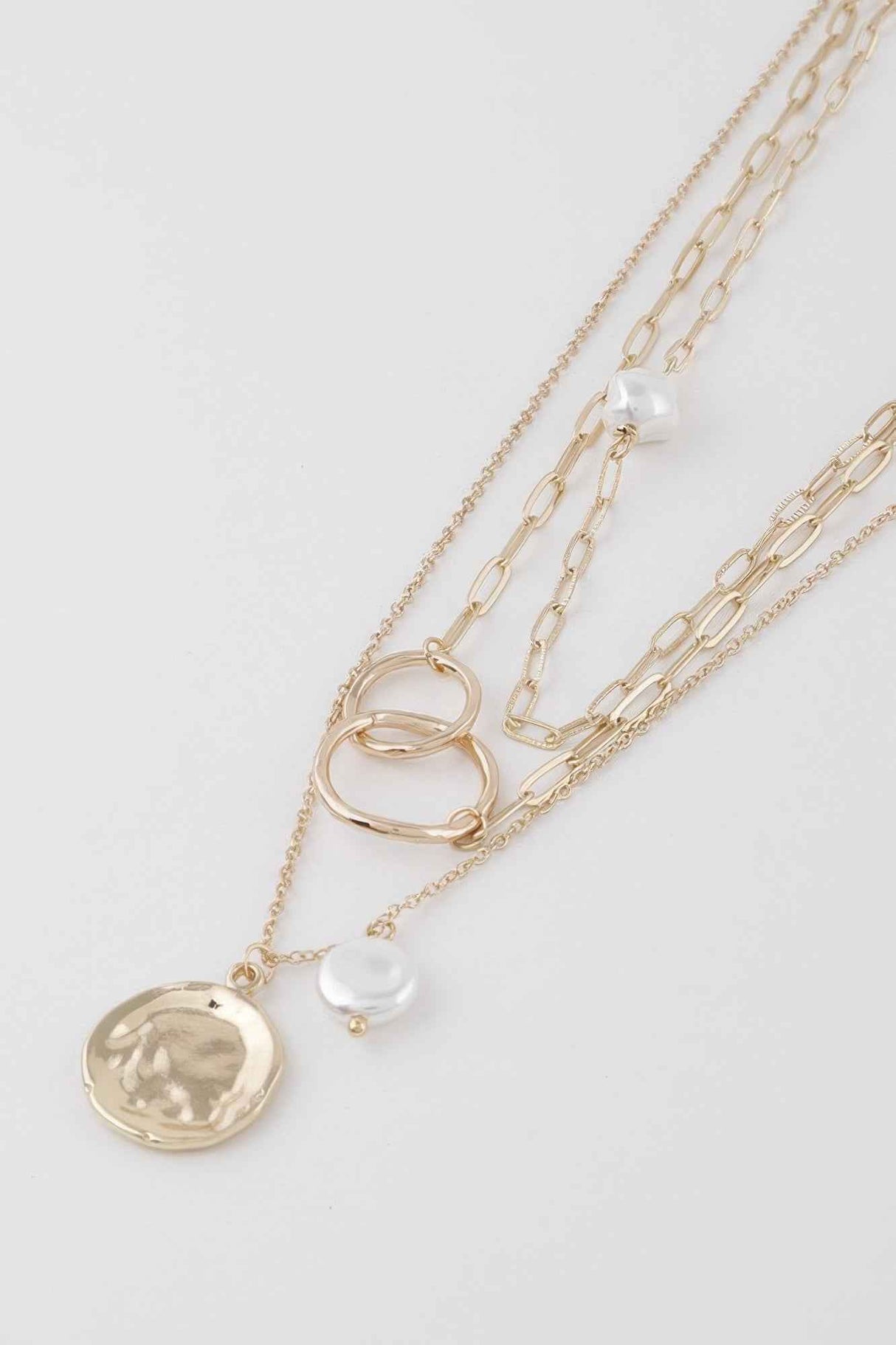 Multi Oo Pendant Necklace