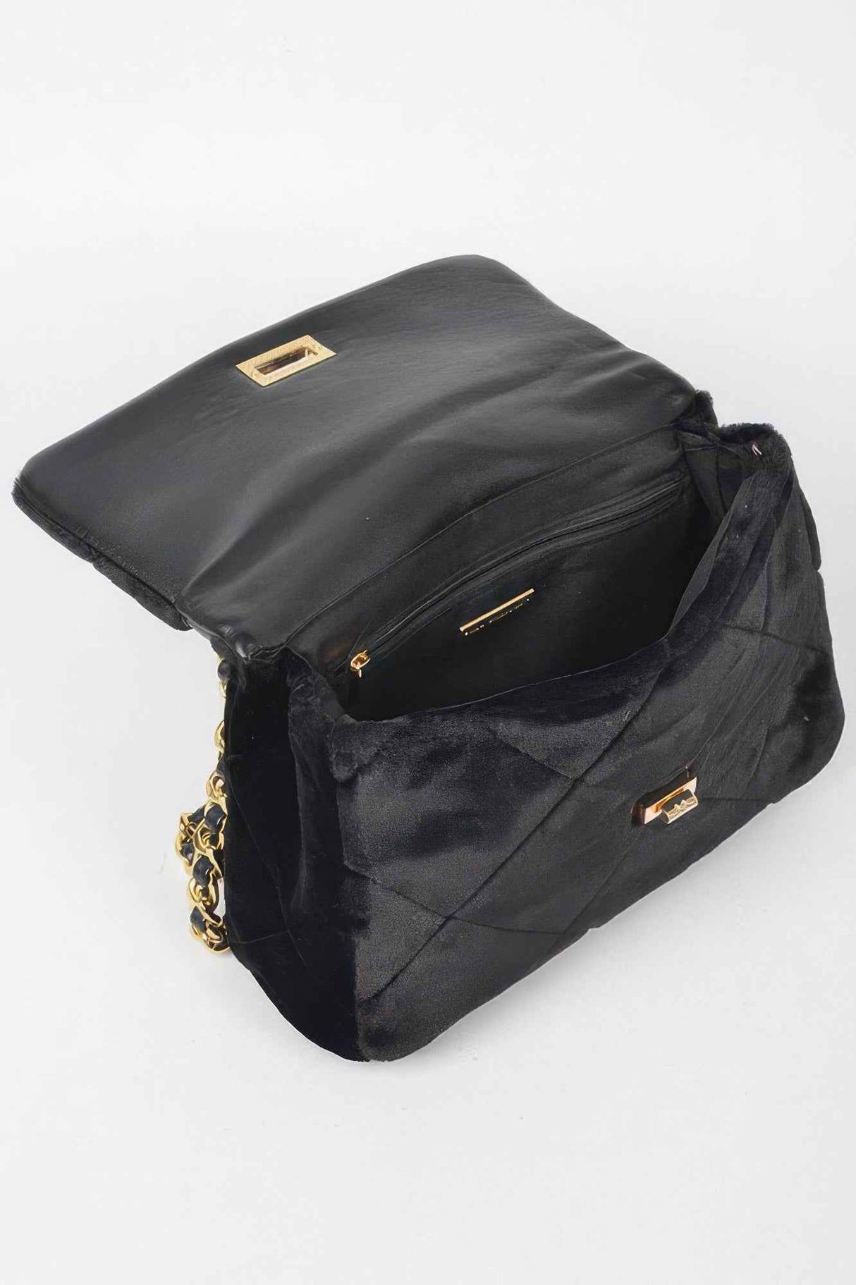 Quilted Fur Chain Flap Clutch
