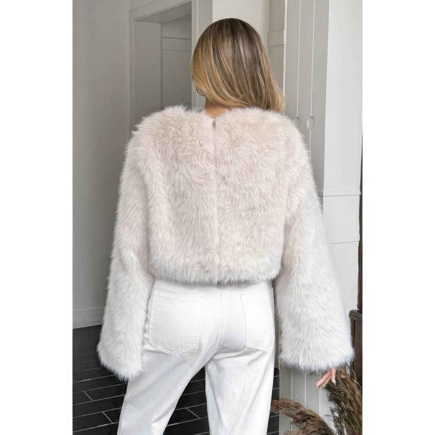 Solid Faux Fur Back Hide Zipper Pullover Coat