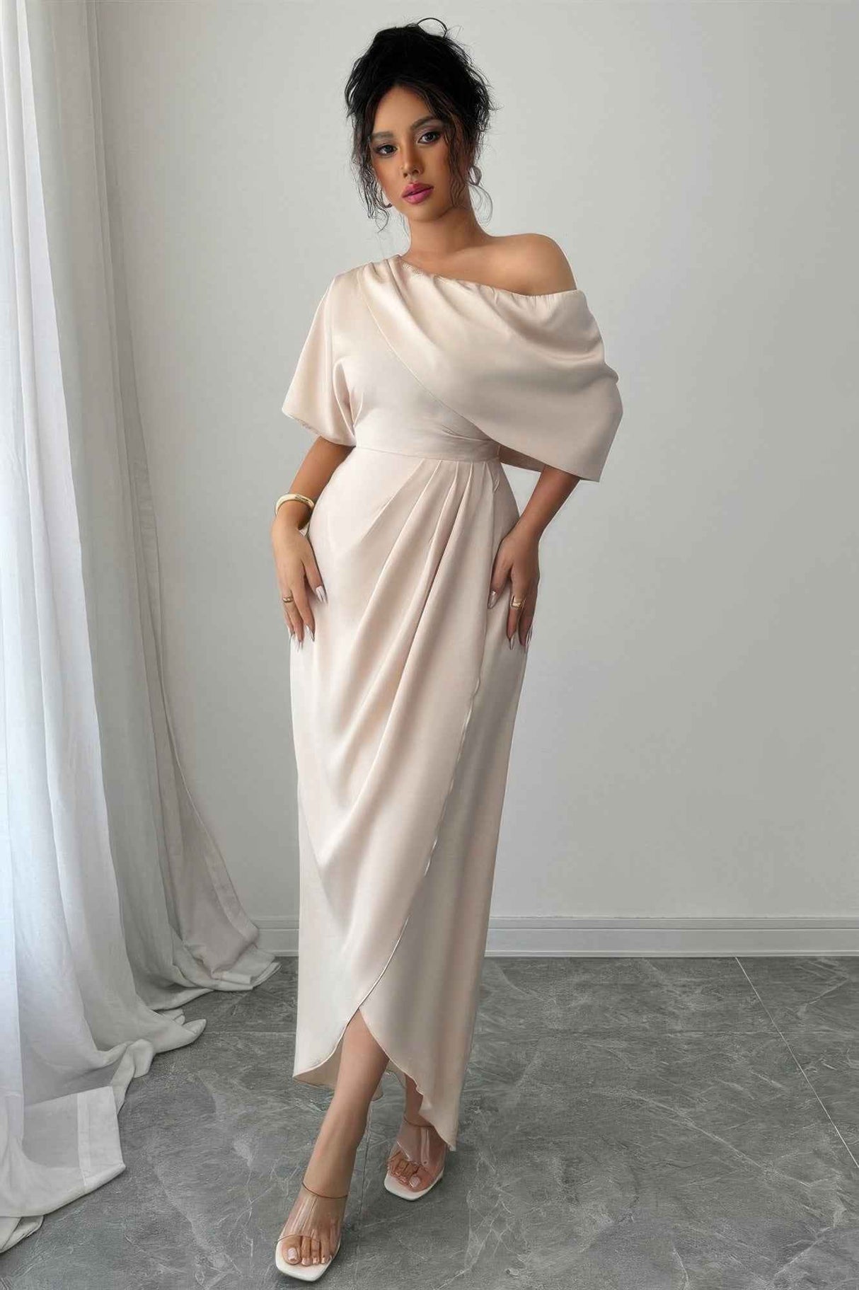 Solid One Shoulder Cross Ruched Dress