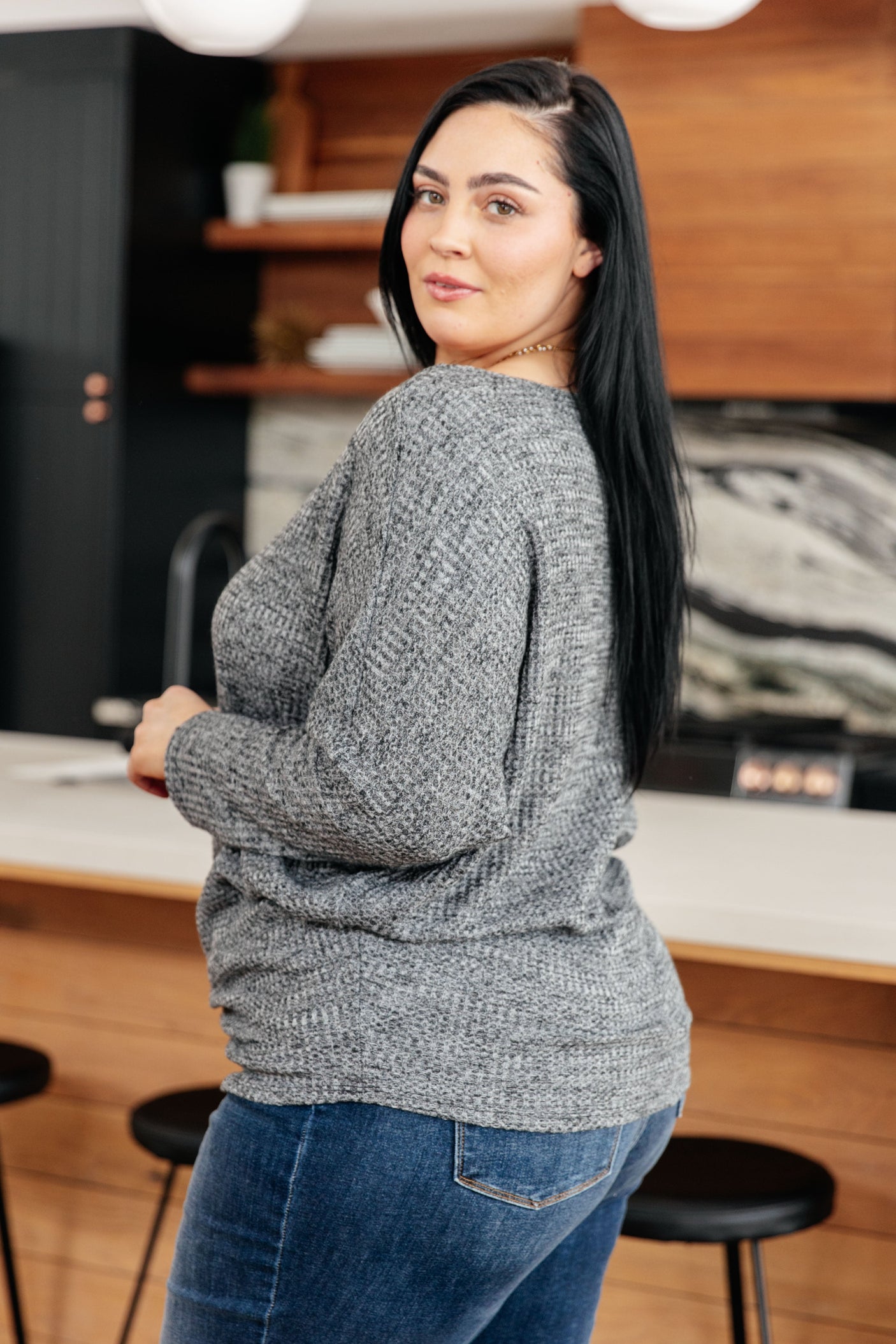 Top acanalado Warm Thoughts en color carbón