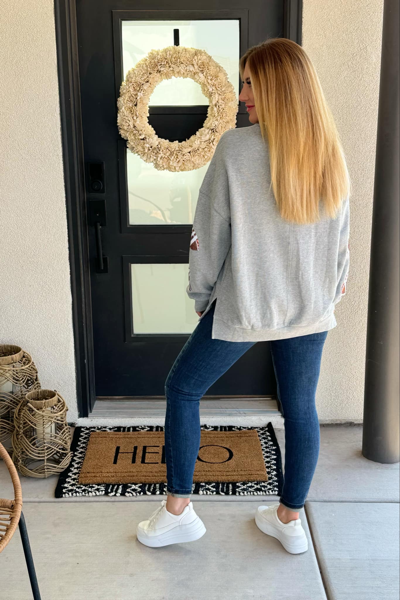 Suéter de fútbol con lentejuelas para el día del juego