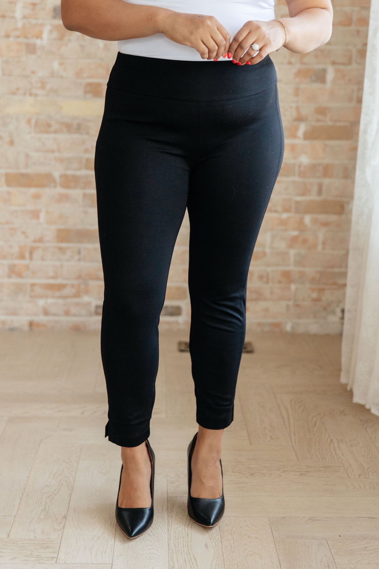 Pantalones ajustados Magic Ankle Crop de 26" en doce colores