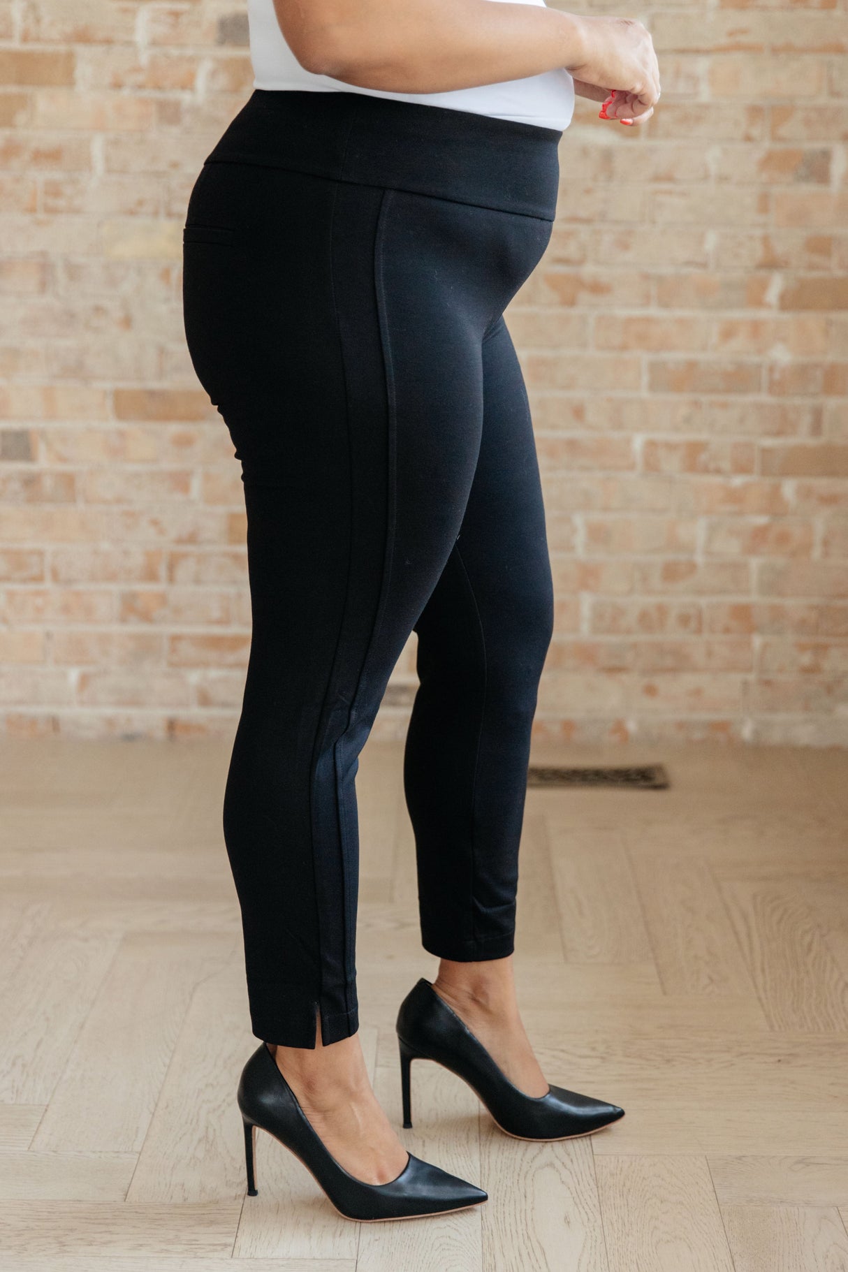 Pantalones ajustados Magic Ankle Crop de 26" en doce colores