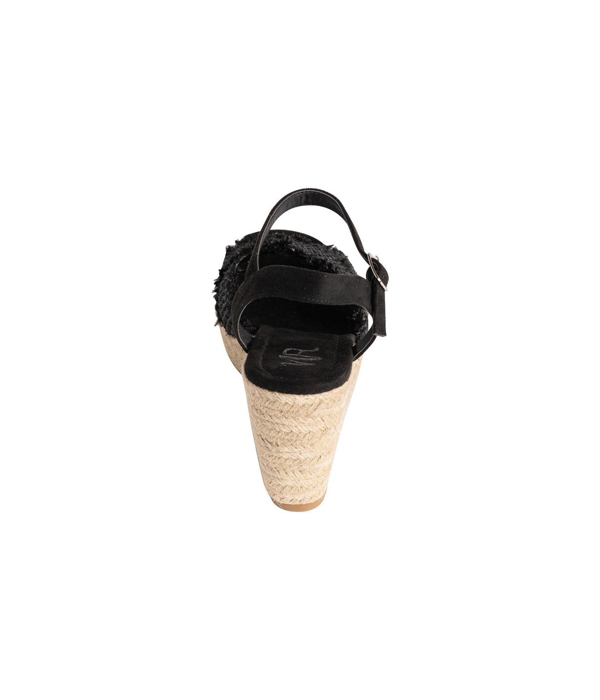 Elinor Wedge en negro