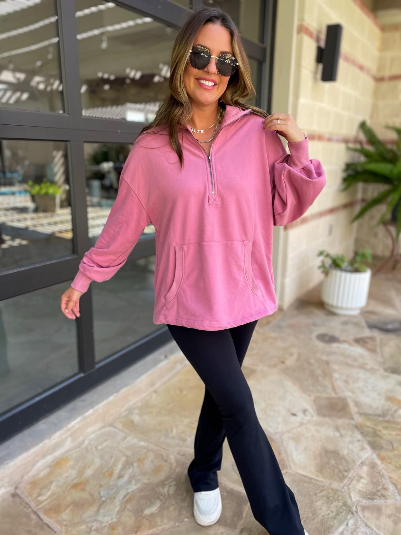 Sudadera con capucha y media cremallera Hendrick en nueve colores