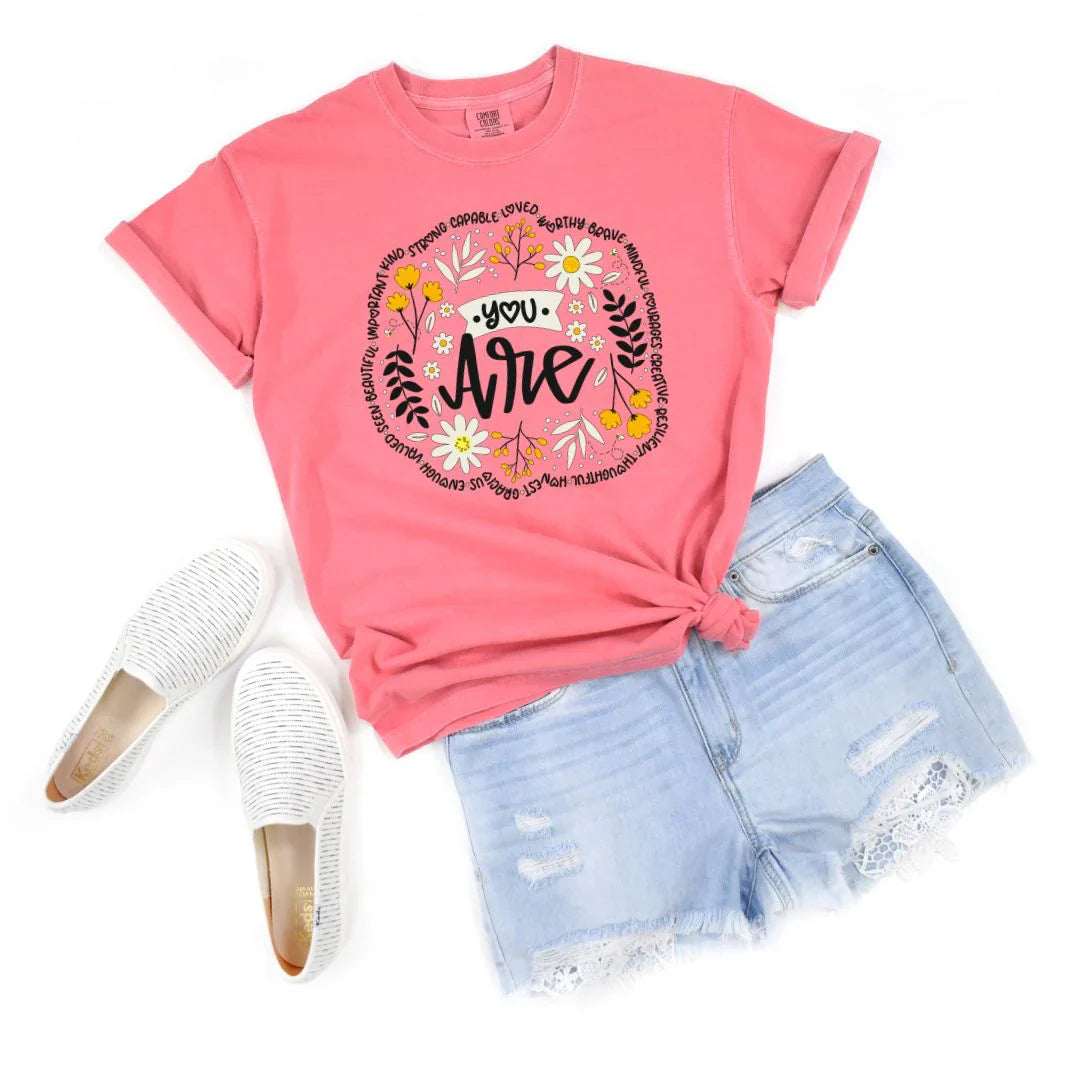 Camiseta gráfica "Eres tú"