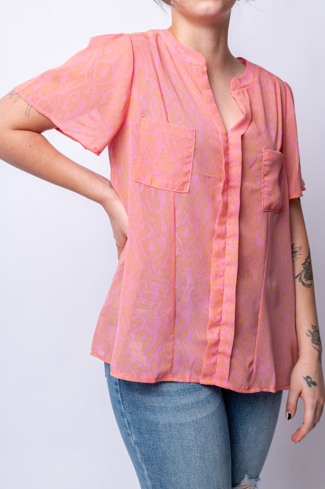 Blusa con escote chal "Déjame verte hacerlo" - 25/06/2024
