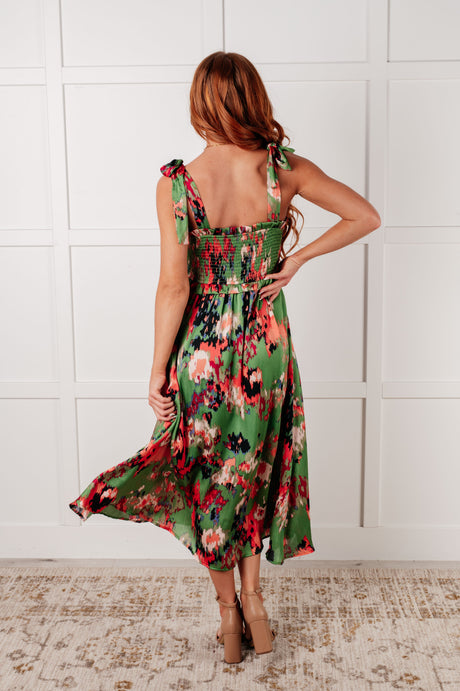 Un vestido un poco más largo en verde