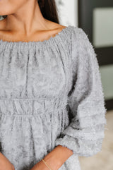 Todo está bien. Vístete de gris ópalo.