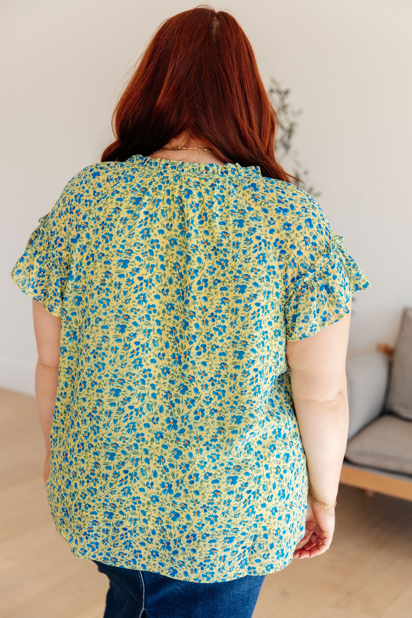 Top con mangas onduladas en combinación azul Anywhere We Go