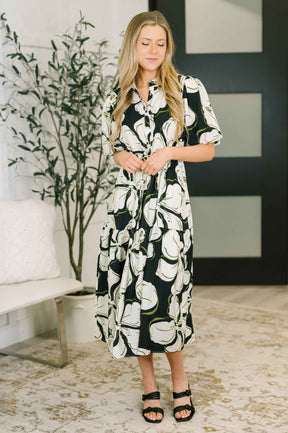 Art Show Puff Sleeve Midi Dress
