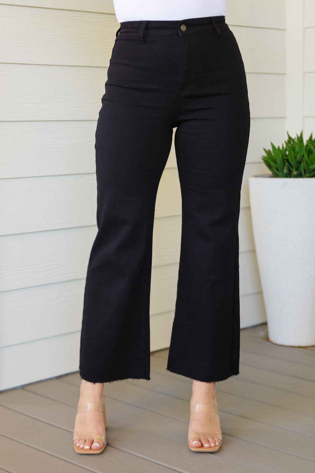 August High Rise Wide Leg Crop Jeans in Black - Liarian Unlimited Boutique
