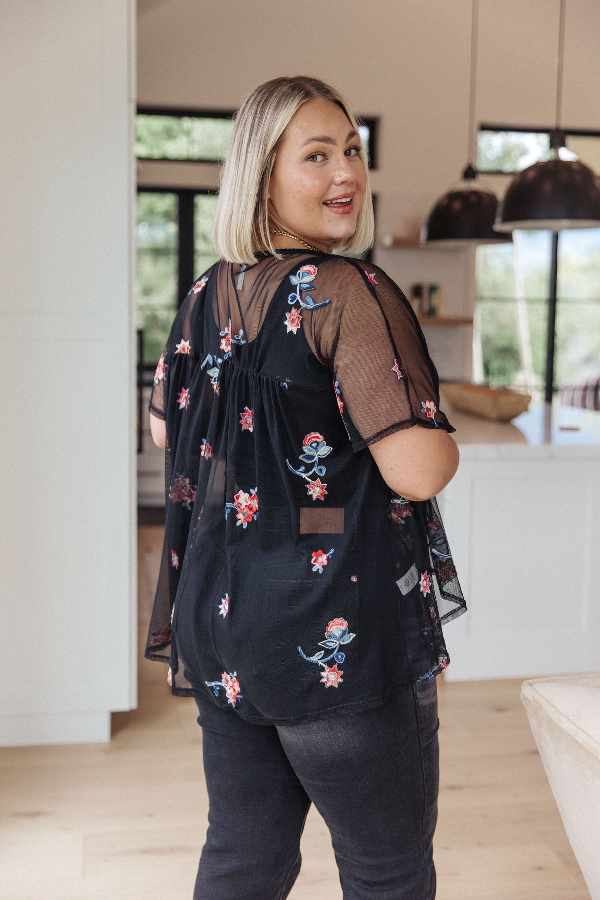 La mejor blusa bordada que tenemos