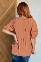 Blusa con detalle de volantes Better Than Ever