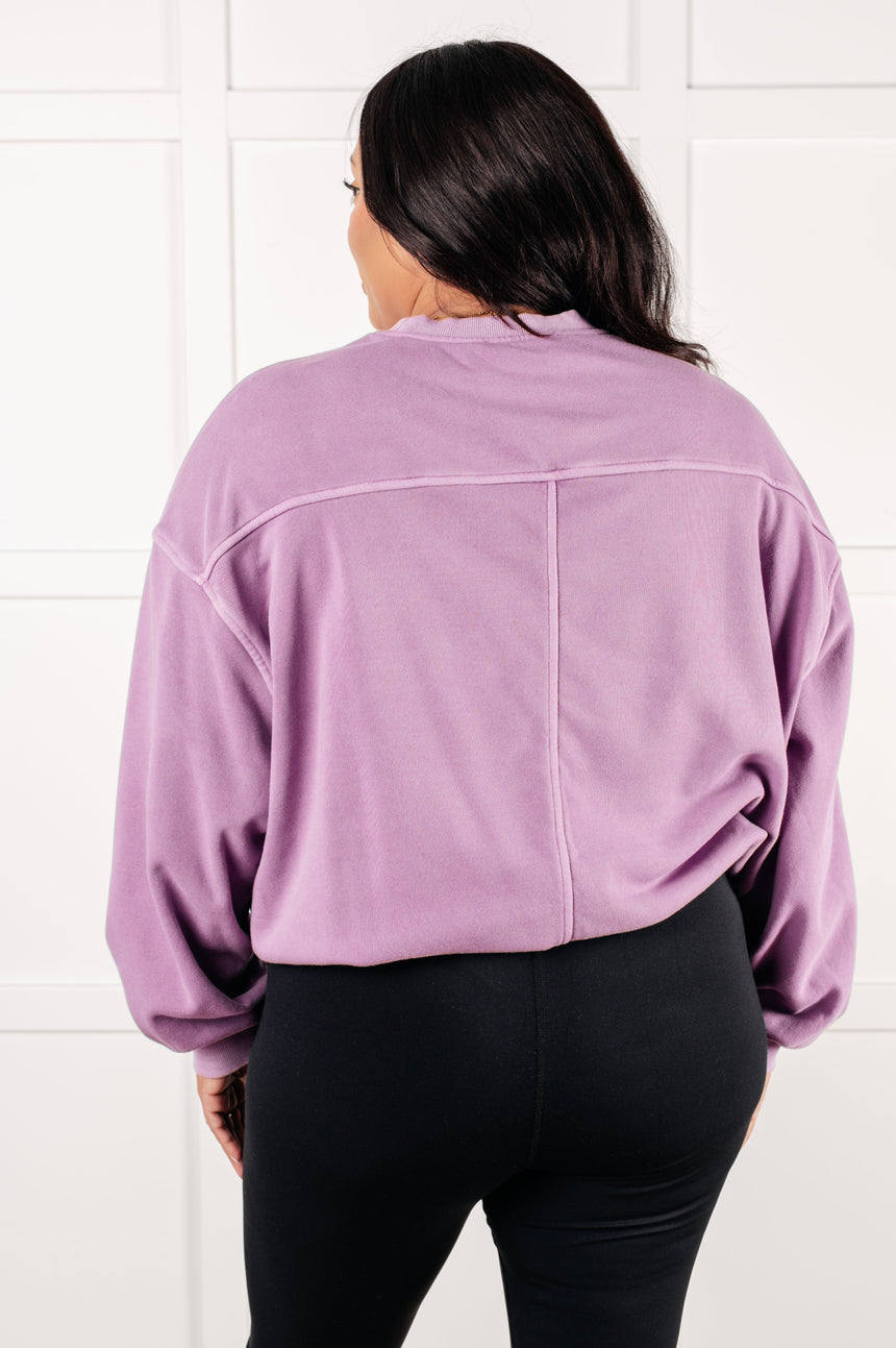 Suéter Beyond the Basics en violeta
