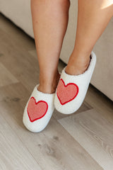 Pantuflas acogedoras con forma de corazón grande