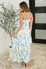 Vestido Bloomie Baby con capas en color marfil y azul