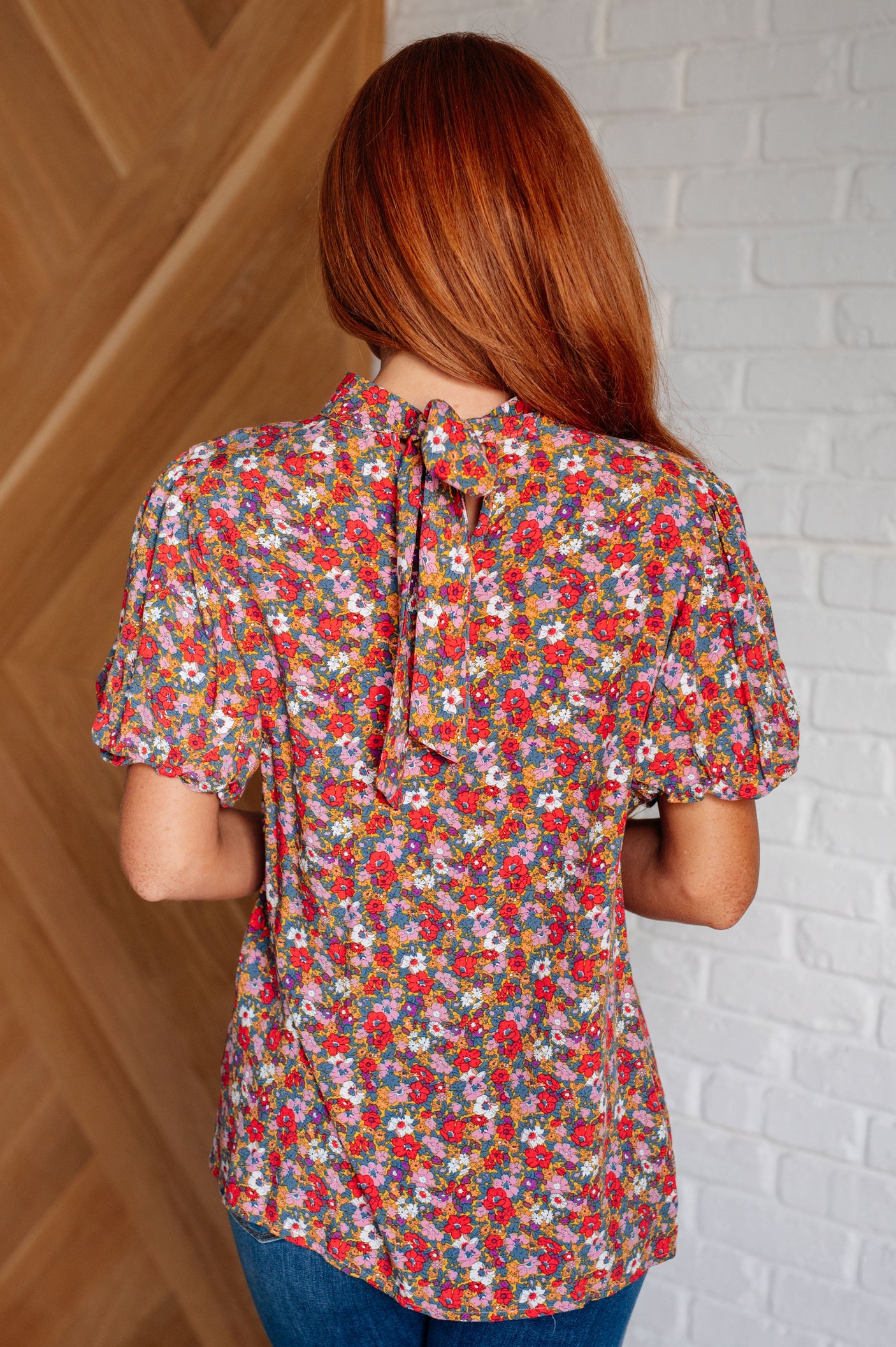 Blusa de cuello alto con estampado floral Bohemian Moment