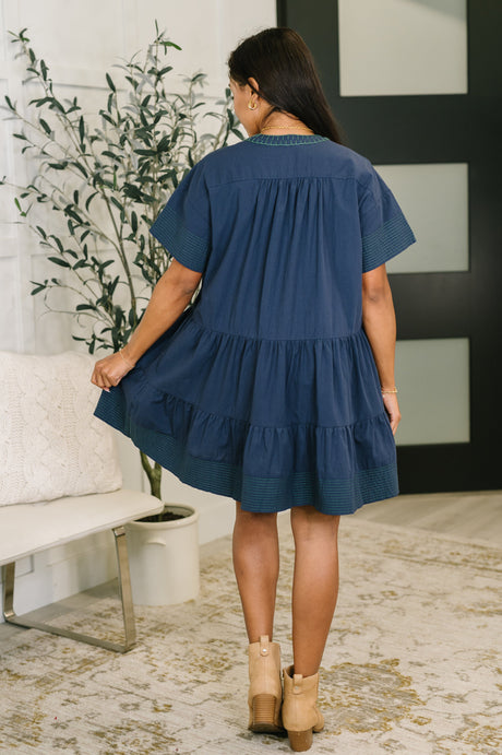 Vestido escalonado Boot Scootin' Boogie en azul marino