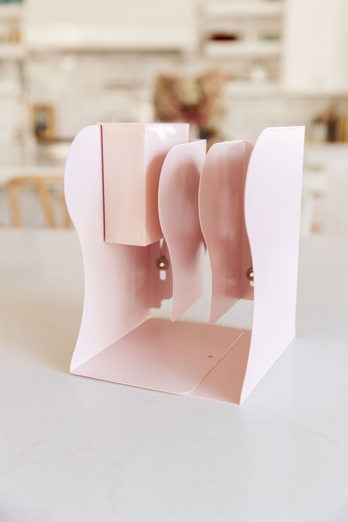 Boss Babe Expanding Desk Organizer in Pink - Liarian Unlimited Boutique