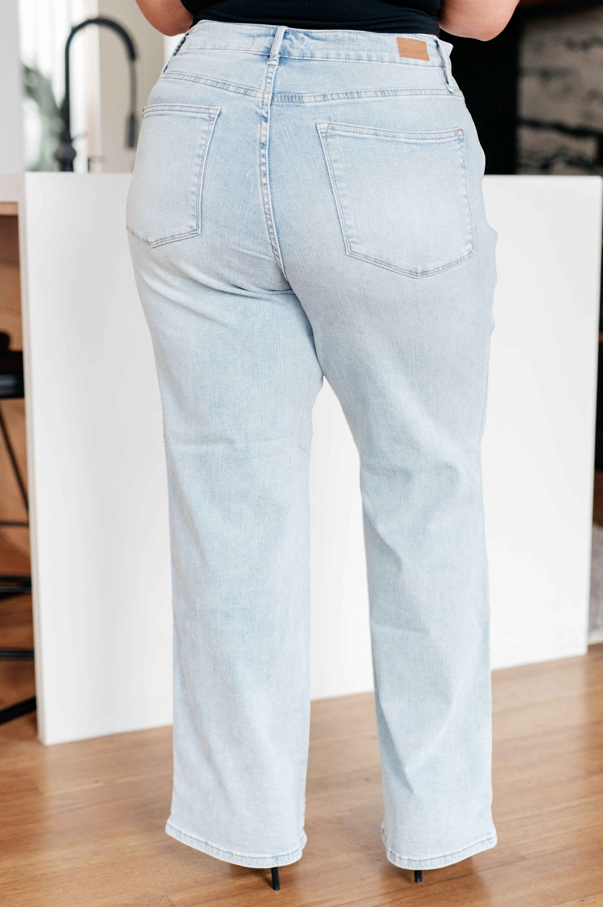 Brooke High Rise Control Top Vintage Wash Straight Jeans - Liarian Unlimited Boutique