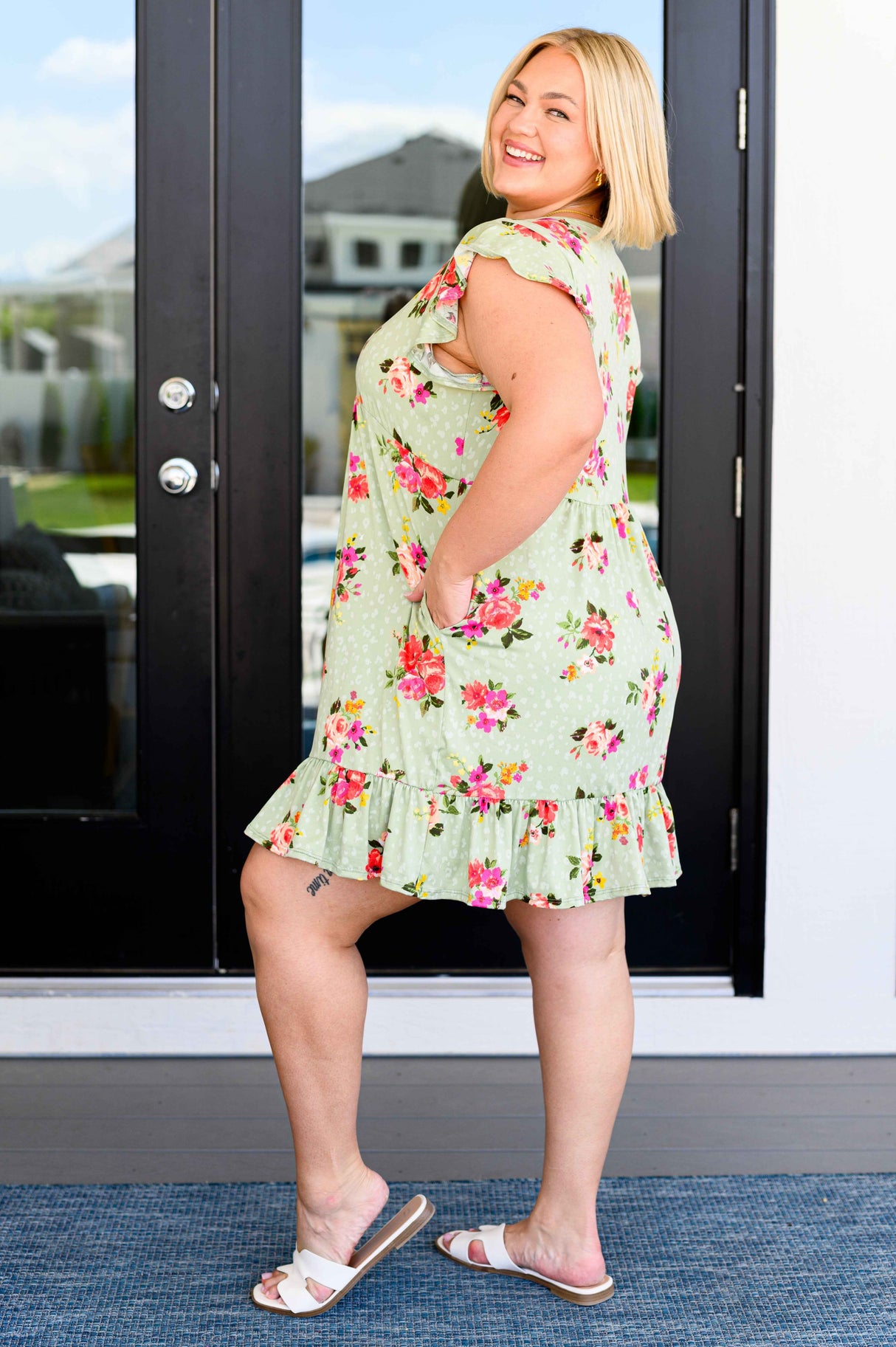 Can't Fight the Feeling Floral Dress - Liarian Unlimited Boutique