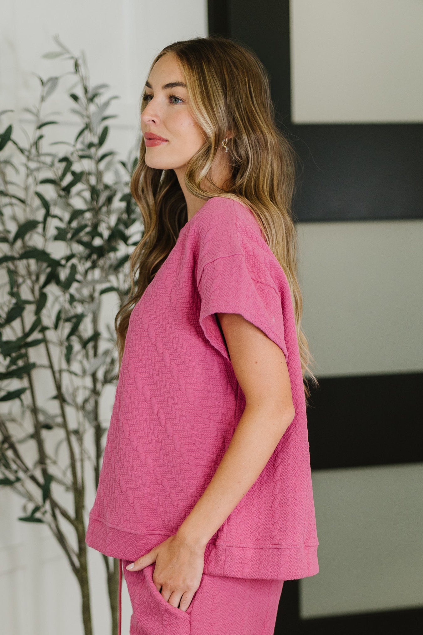 Top con hombros caídos en color magenta Can't Quit You