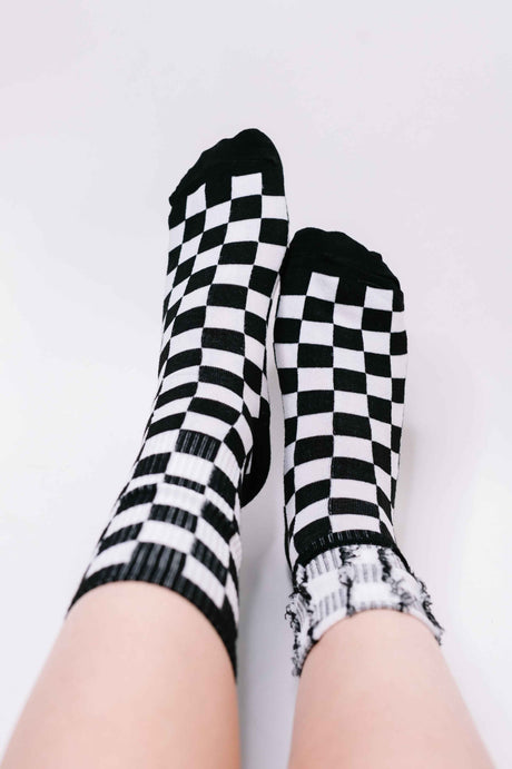 Check Yo'Self Quarter Socks