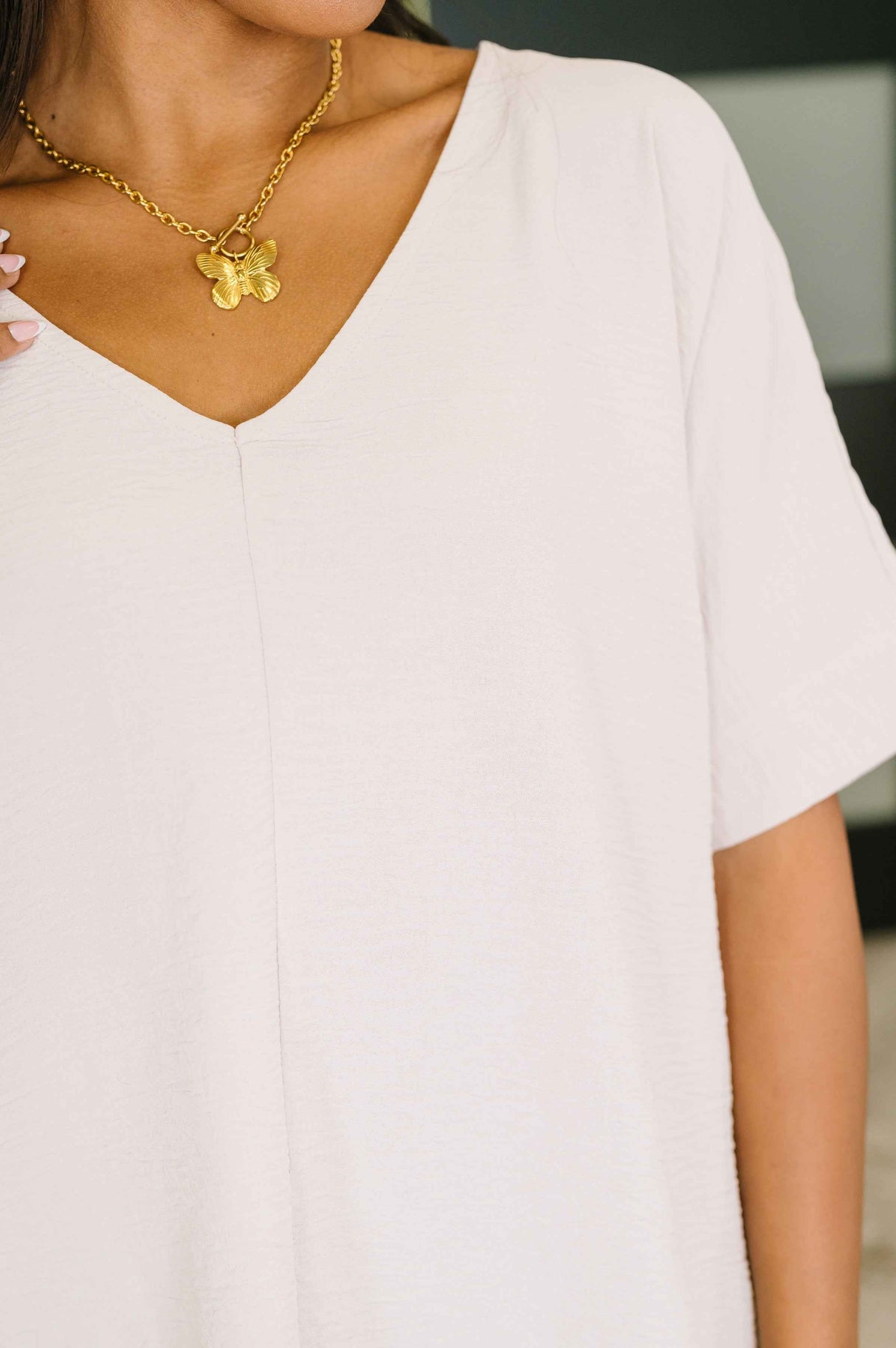 Counter Part Crinkle Woven V-Neck Top in Sand Beige