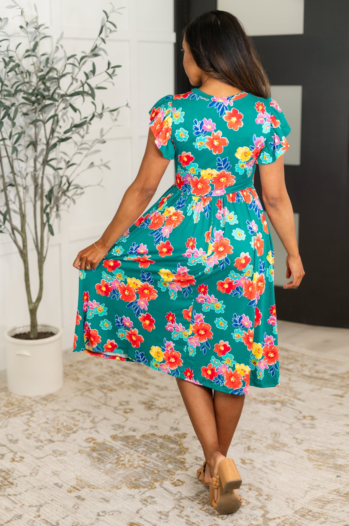 Vestido con mangas onduladas Daisy Me