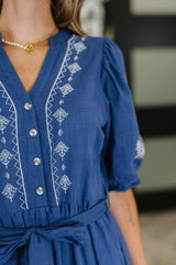 Vestido Delicado Devotion con mangas abullonadas en azul