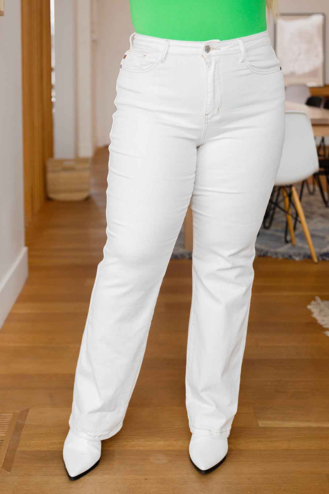 Diana Straight Leg Jeans In White - Liarian Unlimited Boutique