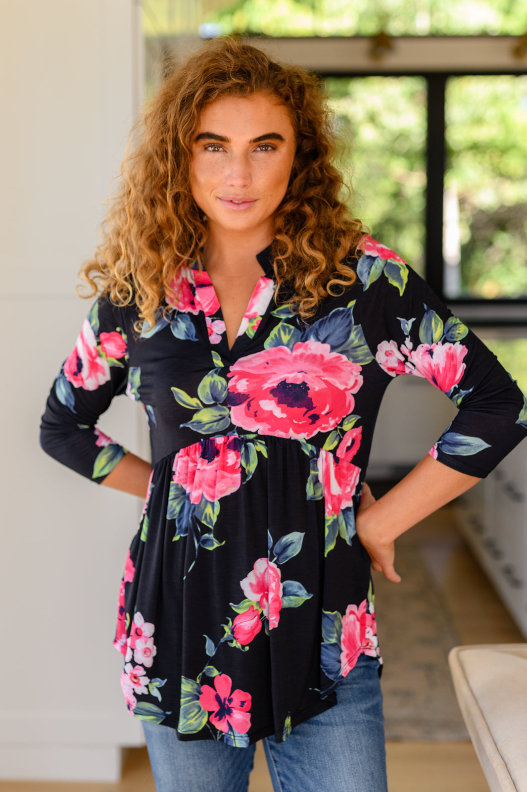 Luciendo mi mejor blusa floral