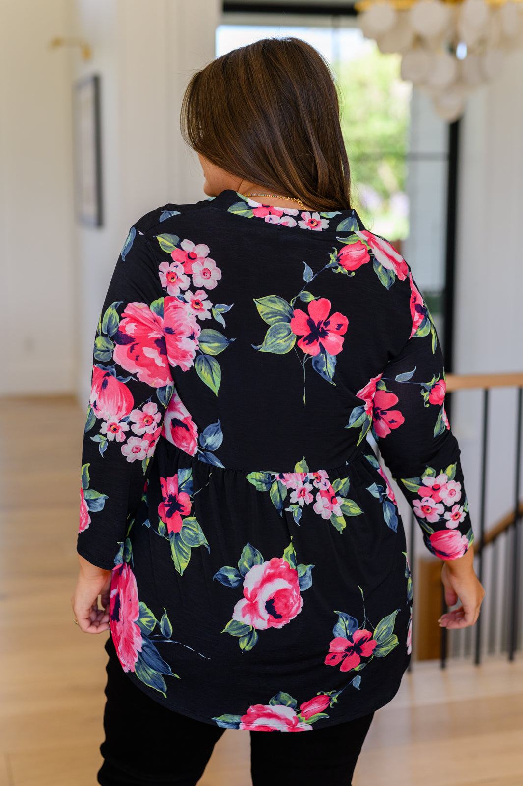 Luciendo mi mejor blusa floral