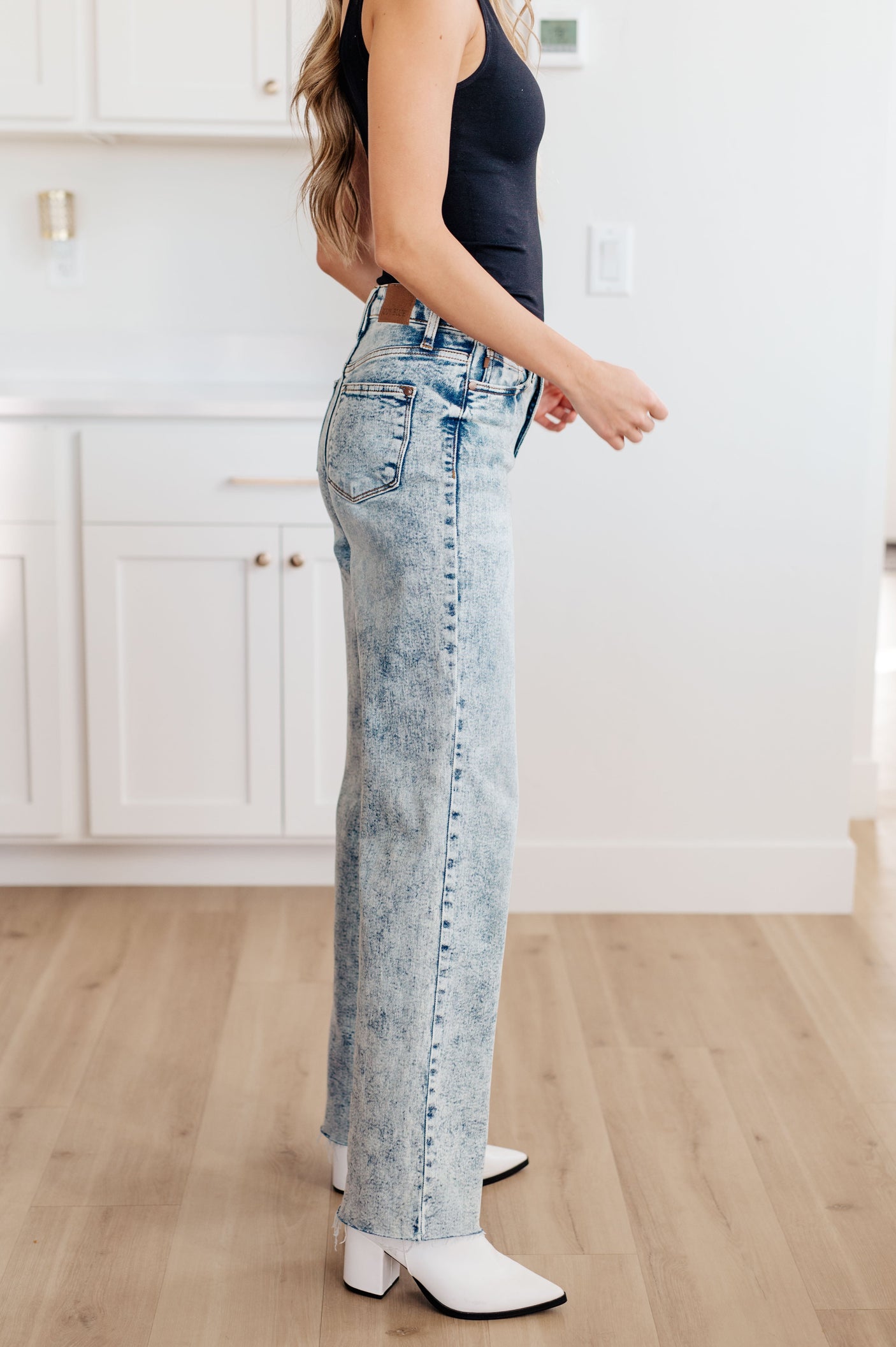 Dory High Waist Mineral Wash Raw Hem Wide Leg Jeans - Liarian Unlimited Boutique