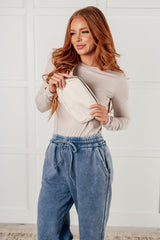 Riñonera cruzada Everywhere I Go en color marfil