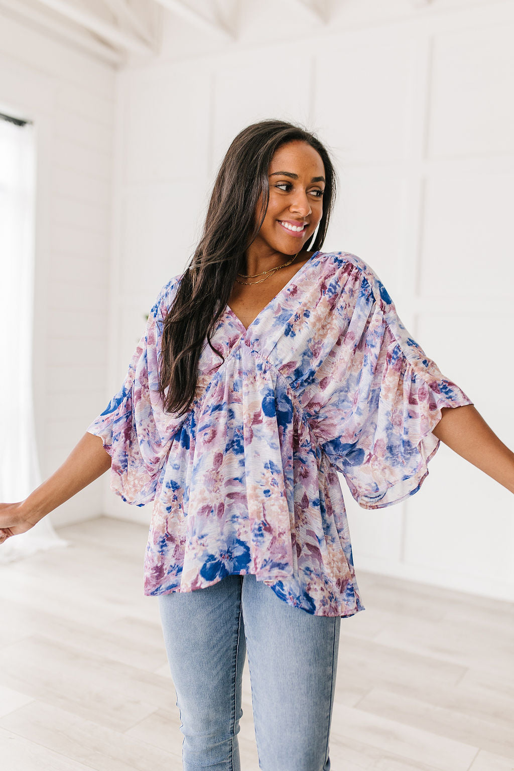 Top peplum drapeado floral Fabled en azul
