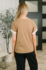 Feel Alright  Two Tone Contrast in Mocha